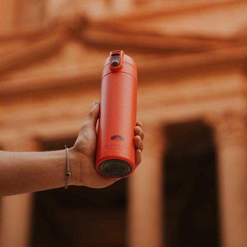 GSI Outdoors Microlite 500 Flip Vacuum Insulated Bottle, Lightweight, Stainless Steel Travel Mug, Leakproof Flip Lid, Hot & Cold Thermos for Hiking & Outdoor, Jade, 17 oz