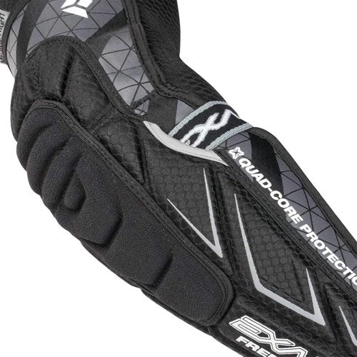 Exalt Paintball FreeFlex Knee Pads – Black – Medium
