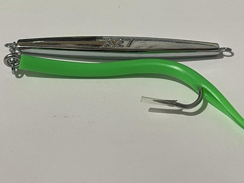 PESCALOX 5Pcs Diamond Jigs A27 3oz Green with 9/0 Hook