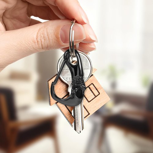 Holibanna Multipurpose Stainless Steel Skull Carabiner Keychain Heavy Duty with Innovative Clasp for DIY Accessories Unique Style for Men and Halloween Decor