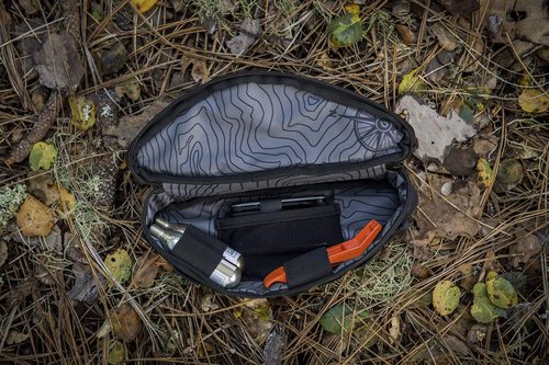 Blackburn Outpost Corner Bike Bag (Black, One Size)