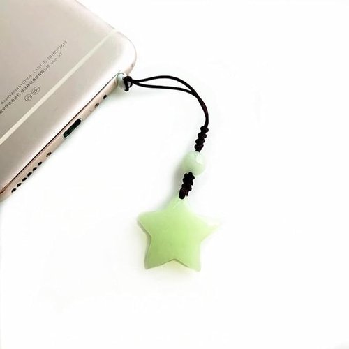 PurYupearl Luminous Star Keychain Fashion Handbag Pendant Unisex Key Chain Charm Key Chain Glow In The Dark Couple Pendant Accessory and Keychain Carabiners Outdoor Recreation