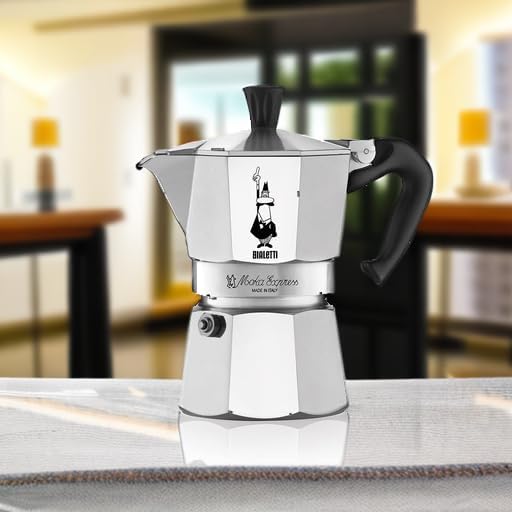 Moka Express: Iconic Stovetop Espresso Maker, Makes Real Italian Coffee, Moka Pot 3 Cups (4.4 Oz - 130 Ml) , Aluminium, Silver