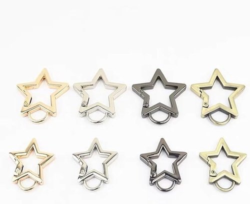 3 Pcs Star Shaped Stainless Steel Keychain Clip Carabiner Snap Hook Holder Star Carabiner Hook Clip Key Holder Carabiner Clip for Keys Wallet with Key Chain Rings Accessories (S) (Black，Silver，Gold