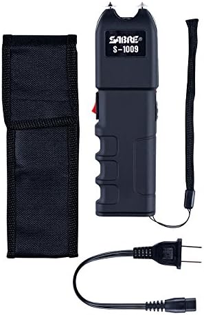SABRE 2-in-1 Stun Gun with Flashlight and Anti-Grab Bar Technology, Painful 1.250 µC Charge, 120 Lumens, Rechargeable Battery, Safety Switch, Includes Wrist Strap and Belt Holster