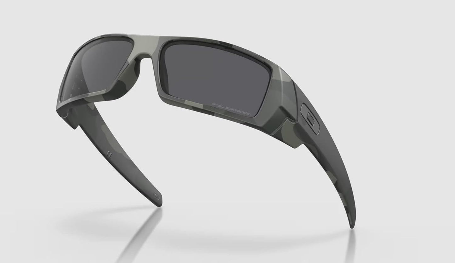 Oakley Standard Issue Gascan Sunglasses Multicam Black with Grey Polarized Lens 60mm