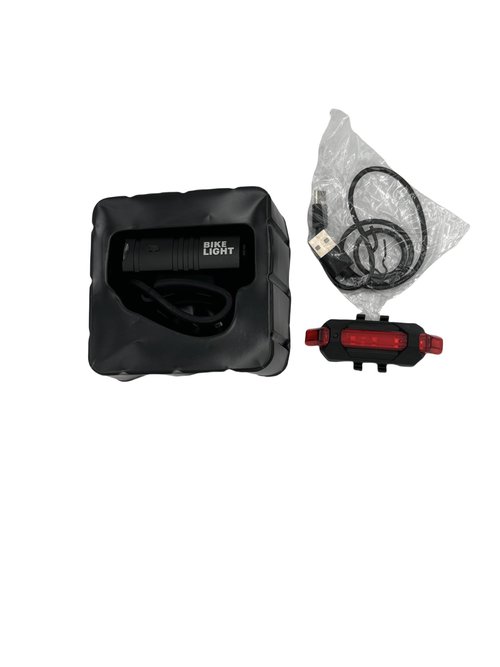 Ultra-Bright Rechargeable Bike Light Set – 1000 Lumens Front Headlight & Taillight, 6 Light Modes, IPX5 Waterproof, 1200mAh Battery, for Night Cycling Safety. Perfect for Mountain Bikers.