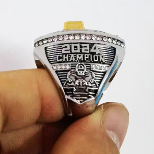 guancrown Fantasy Football Championship 2024 Ring Award Prize Sports Winner FFL Champion Ring (Ring with Stand, Size 11)
