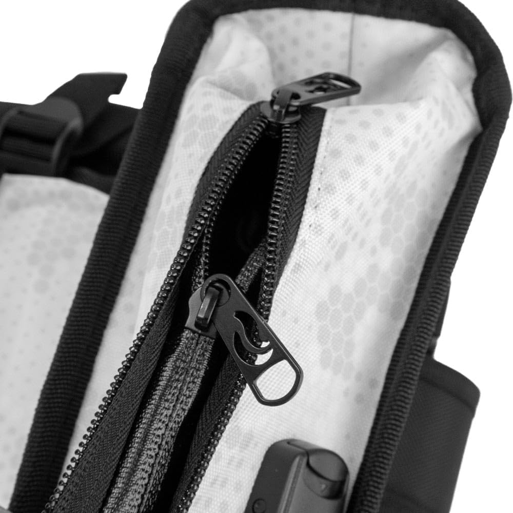 Skunk Backpack Rogue - Smell Proof - Weather Resistant - Lockable