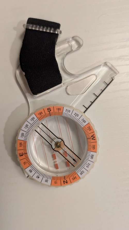 Orienteering Thumb Compass Basic Aim Elite Training Competition Race Compass for Outdoors Sports Foot Cross-Country Directional Movement Match Tournament Contest Athletics Student Kid