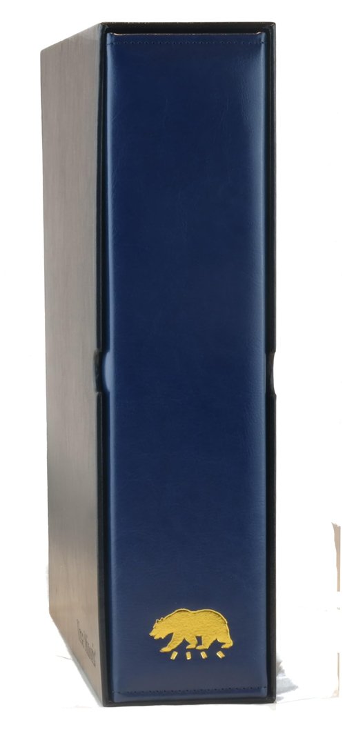 Ursae Minoris Manor Library Deluxe 3 Q-Ring Standard Format Binder for Up to 900 Sports / Trading Cards - Deep Blue with Black Slipcase