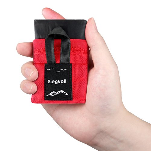 Siegvoll Pocket Picnic Blanket for 1-2 Persons, 43.3x55.12″ Sand Free Beach Blanket, SandProof Waterproof Foldable Beach Mat, Lightweight Picnic Mat for Outdoor Hiking Camping Travel(Black)