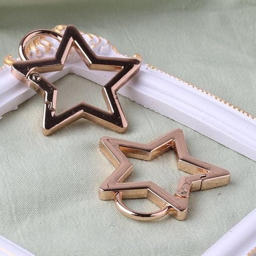 3 Pcs Star Shaped Stainless Steel Keychain Clip Carabiner Snap Hook Holder Star Carabiner Hook Clip Key Holder Carabiner Clip for Keys Wallet with Key Chain Rings Accessories (S) (Black，Silver，Gold