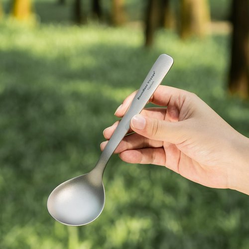iBasingo 18.1cm Titanium Spoon with Big Bowl Lightweight Metal Camping Cutlery Durable Long Handle Soup Spoon Ti1068T