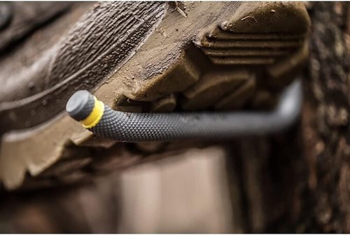 Hawk Hunting Heavy-Duty Self-Tapping Slip-Resistant Knurling Pattern Mega-Step Tree Step Screw Mount for Climbing to Tree Stands - Single