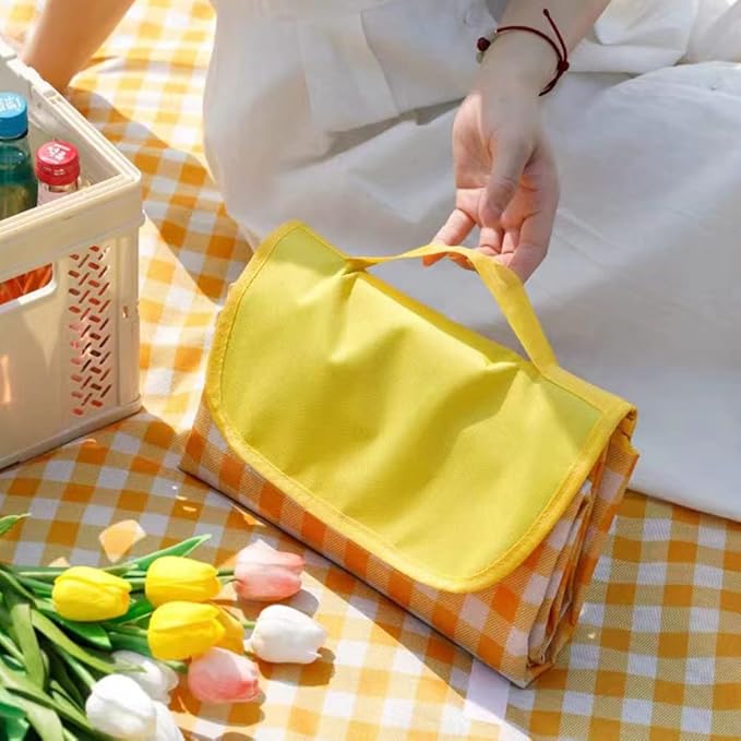 Extra Large Picnic Blanket Beach Blankets, 80''x80'' Picnic Mat Waterproof Sand Proof Foldable Portable for Outdoor Camping Hiking Travel Grass Park Music Festival Lawn Mats (yellow, 80x80 inch)