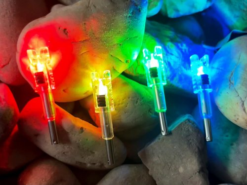 DEEPOWER Crossbow Lighted Nocks for Bolts 6 PCS with .285”/.297”/.300”/.305” Bushings LED Nock with ON/Off Switch (6, Green 2.0)