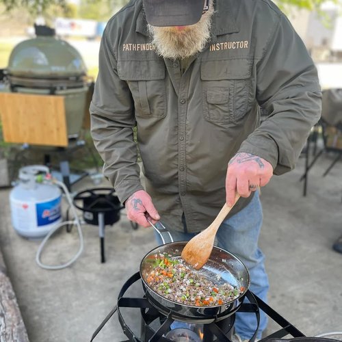 The Pathfinder School Stainless Steel Folding Skillet and Lid (10-Inch)