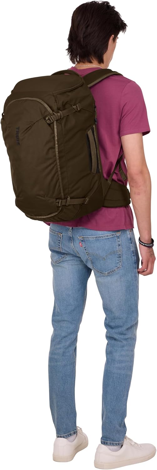 Thule Landmark 40L Travel Pack, Obsidian