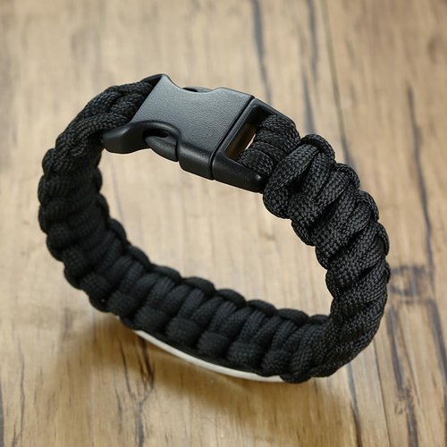 Saint Michael Paracord Bracelet - Tactical Survival Bracelet for Men with Archangel Prayer Scripture,Archangel St Michael Protetion Bangle Catholic Christian Gifts for Dad,Husband,Son (Black)