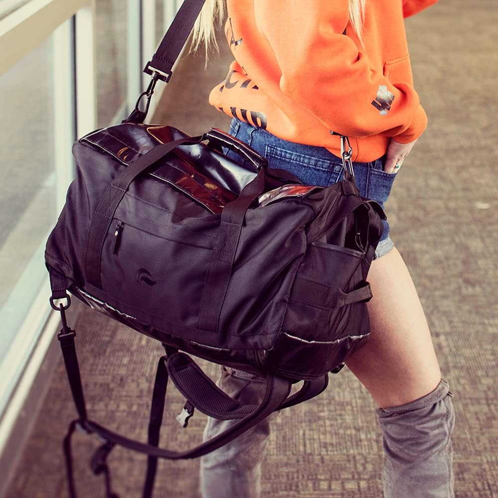 Skunk Hybrid Backpack/Duffle - Smell Proof - Weather Resistant - With Combo Lock US PATENT NUMBER : D819327