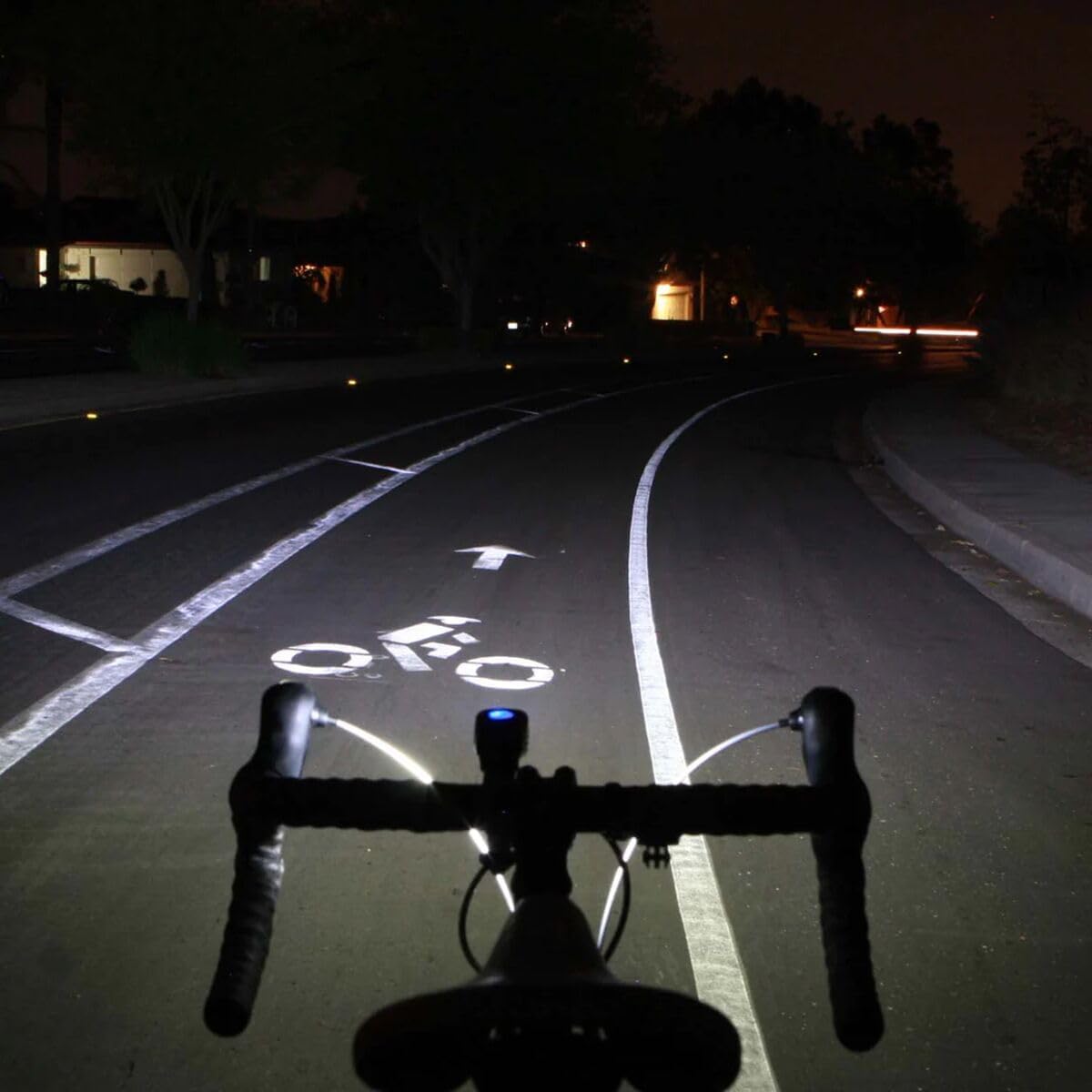 NiteRider Lumina Micro 650 Lumen USB Rechargeable Front Bike Light – 5 Modes Compact LED Headlight Helmet Mount IP64 Waterproof Road Cycling MTB Commuter Night Riding Safety Easy Mount Bicycle Light