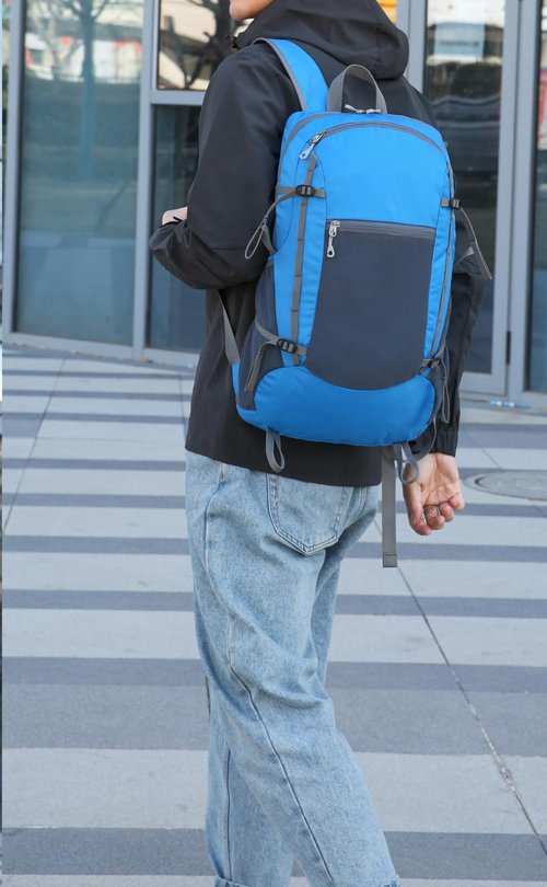 levayhill Hiking Backpack Daypack Lightweight Packable Travel Outdoor Camping Ultra Foldable Day Pack for Woman Man (Blue, 30L)