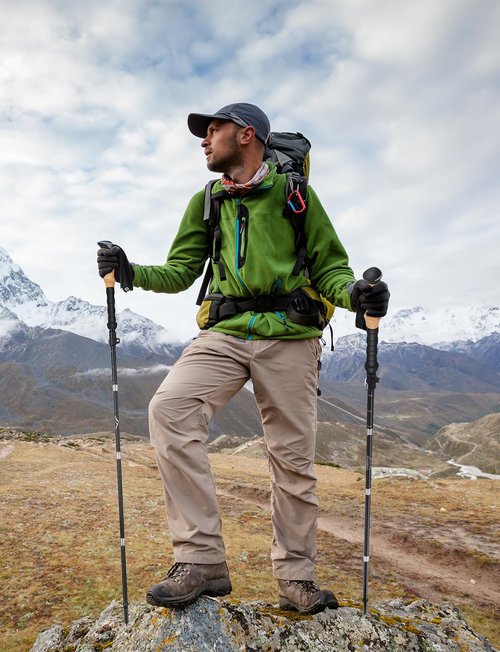 Gysrevi Trekking Poles, 7075 Aluminum Lightweight Folding Hiking Poles, 110-130cm Adjustable Height with Cork Grip Clip Closure 4 Pairs of Rubber Feet for Hiking