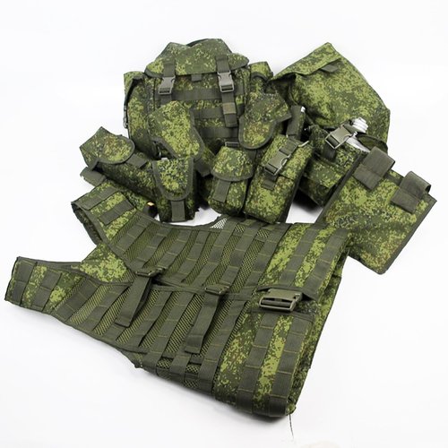 Cilbmua Replica Russia Tactical Vest,Molle Outdoor Vest with Detachable Pouches,EMR Green Camo Hunting Vest