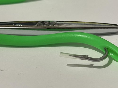PESCALOX 5Pcs Diamond Jigs A27 3oz Green with 9/0 Hook