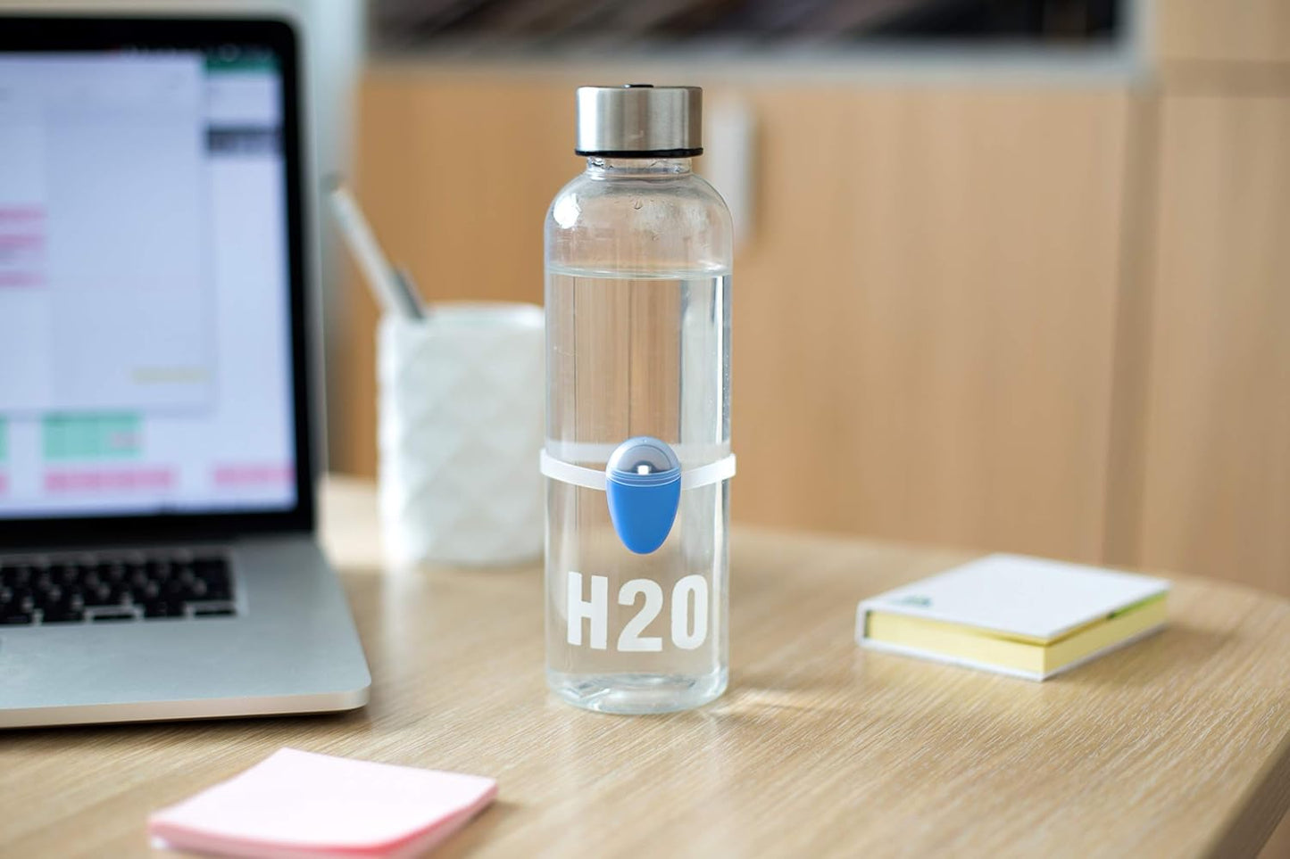 ULLA Drink Water Reminder, Smart Light for Water Bottle, Fits Most Bottles, Lights Up when Time to Drink, Hidrate Smart Water Bottle Reminder to Drink, Smart Hydration Reminder, Water Tracker - CACTUS
