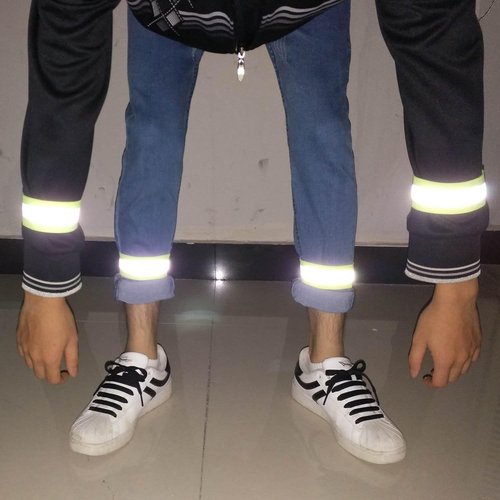 High Visibility Reflective Night Running Walking Elastic Strap Wristbands Ankle Bands Armbands Safety for Cycling Walking Running Camping Sports-Fits Women, Men & Kids