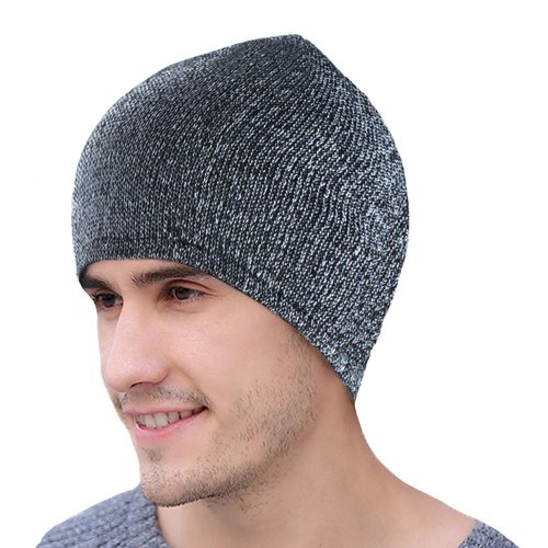 Oeyliz Reflective Hat - Men Women's Winter Running Safety Beanie (Black)