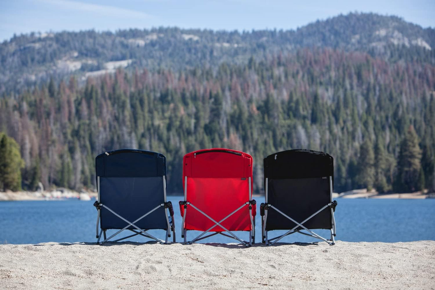 PICNIC TIME NCAA Tranquility Beach Chair with Carry Bag - Low Beach Chair for Adults - Low Lawn Chair