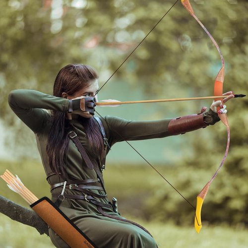 Youth Wooden Bow and Arrow Set, 40 Inch Archery Set Microfiber Leather-Wrapped, Handmade Toys Bow and Arrow Cosplay Costume Prop Games, 5 Feather Arrows (Rubber Tip), Gifts for Kids Boys Girls
