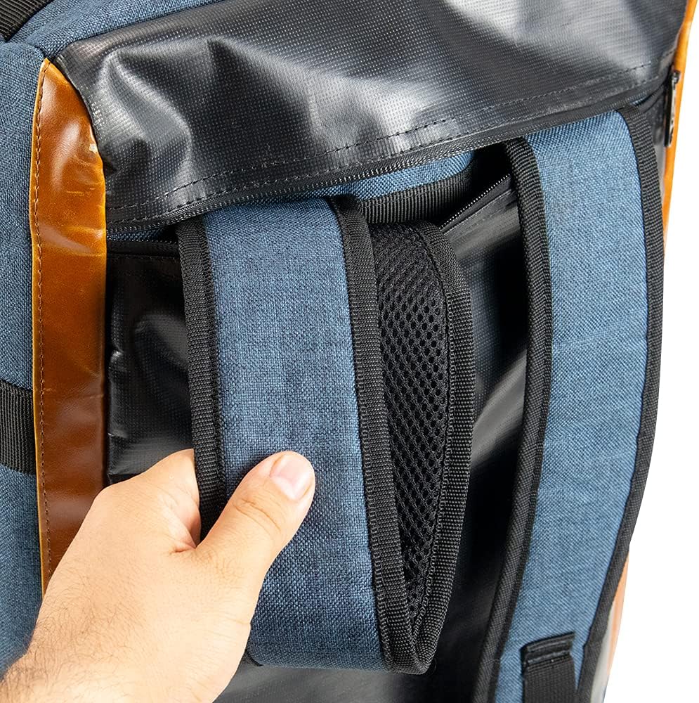 Skunk Hybrid Backpack/Duffle - Smell Proof - Weather Resistant - With Combo Lock US PATENT NUMBER : D819327