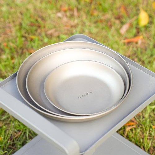 MAXCOOK Pure Titanium Camping Plate, 8.66 Inch Ultralight Durable Dish Plate Cookware, Outdoor Large Titanium Backpacking plate for Camping Hiking Kitchen (22 cm)