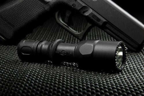 Sure Fire G2ZX Combat Light 600 Lumen Tactical Flashlight with 4 Extra 123As and Lightjunction Battery Case