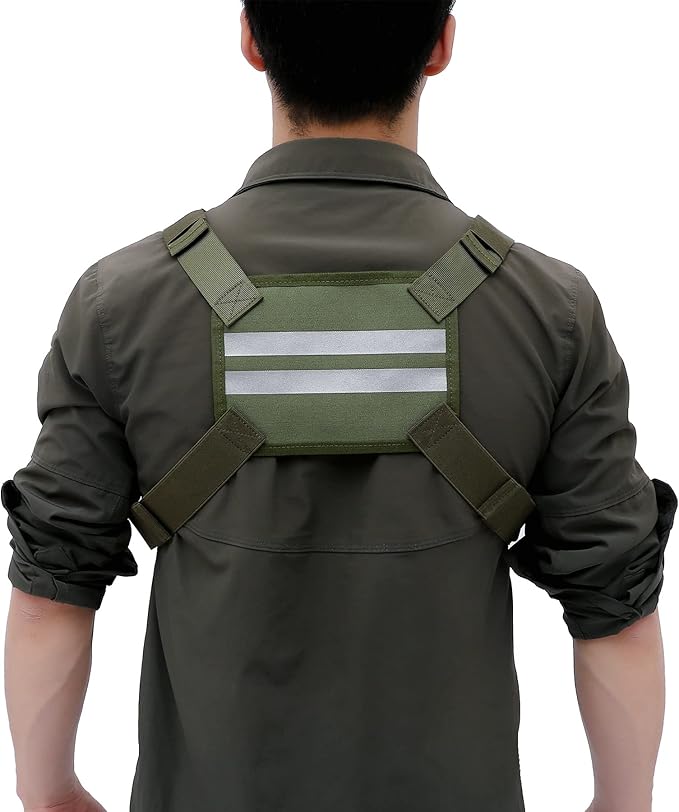 Outdoor Sports Chest Pack,Tactical EDC Chest Bag For Men, Lightweight Chest Pouch Holster, Chest Rig Vest With Phone Holder For Workouts, Cycling (Olive green)