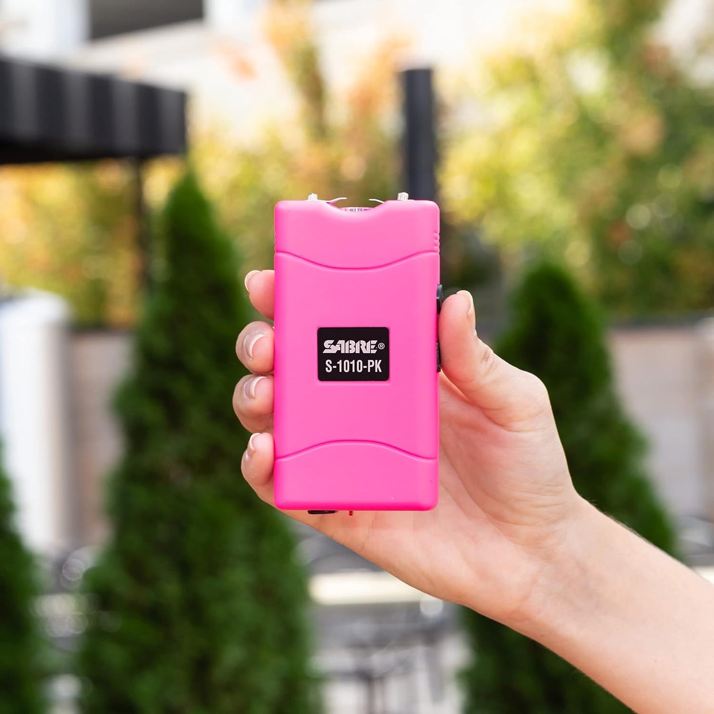 SABRE 2-in-1 Stun Gun with LED Flashlight, Self Defense Stun Gun with Painful 1.160 µC Charge, 120 Lumens, Rechargeable Battery, Easy to Use Safety Switch, Belt Holster for Quick Access