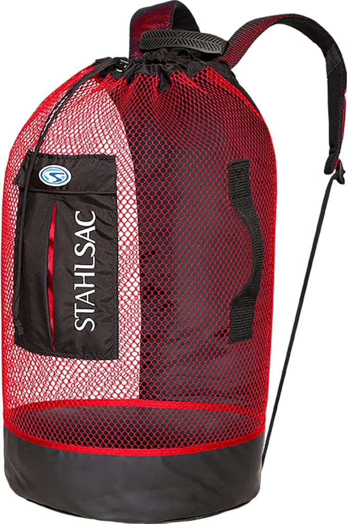 Stahlsac Panama Mesh Backpack: Convienent 103L size, ideal for dive gear, dry pockets, RED