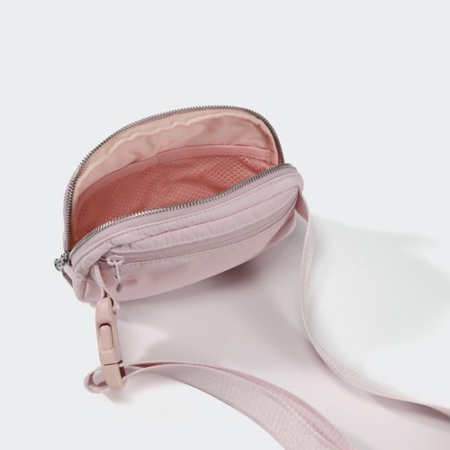 Pander Unisex Belt Bag Fanny Pack for Women with Adjustable Strap, Small Waist Pouch for Workout Running Traveling Hiking. (Pink)