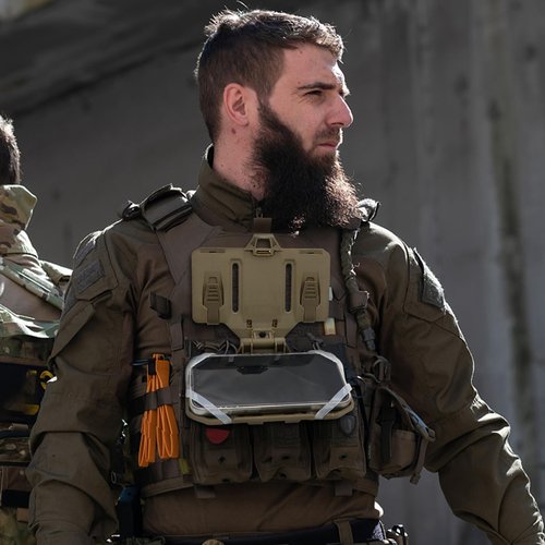 Qavctw Tactical molle Phone Holder Mount Plate Carrier Vest Attachments, Foldable Universal Tactical Chest Plate Carrier Phone Holder Mount for Screen Size 4.7-6.7