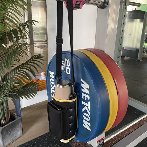 SACSTAR Magnetic Gym Bag Water Bottle Carrier Holder with Adjustable Strap & Phone Pockets Magnetic Bag Gym 5 Built-in Magnet Bag for Gym