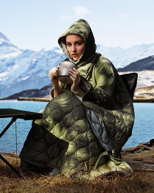 Travel Bird Sleeping Bag for Adult, Wearable Blanket Insulated Poncho Hooded, Sleepingbag Quilt for Winter Camping Hiking Sports