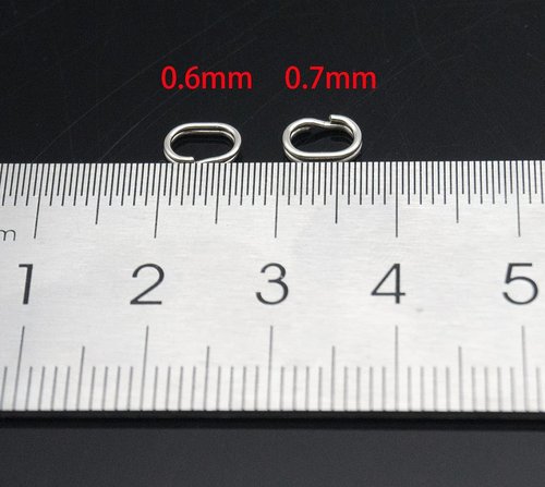 100Pcs Fishing Split Rings Stainless Steel Fishing Oval Split Rings Swivel Snap Carp Fishing Tackle Chain Connector Heavy Duty Split Rings Size Wire Diameter Terminal Tackle and Accessories 0.7mm