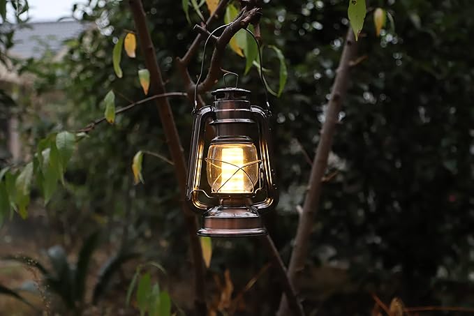 YAKii LED Vintage Lantern Metal Hanging Hurricane Lantern 12 LED Dimmer Switch Warm White Battery Operated Lantern Power Outage Indoor Camping Lighting Outdoor Brooklyn Lantern Decoration(Copper)