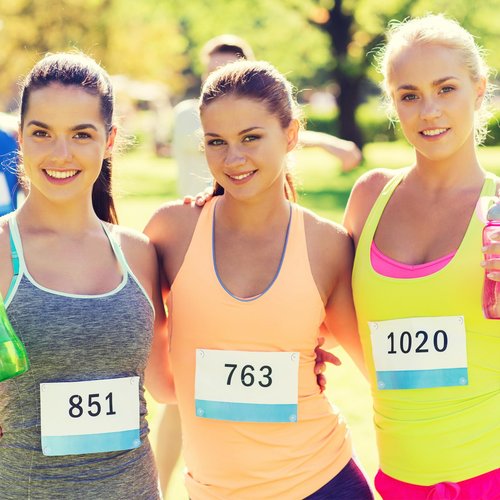 Wavwavw 12 Pcs Clear Running Bib Clips Race Number Buckle Fixing System Triathlon Race Bib Holder Running Fixing Clips Field Events Fastener Holder for Runners Marathon, Skating, Track (Clear)