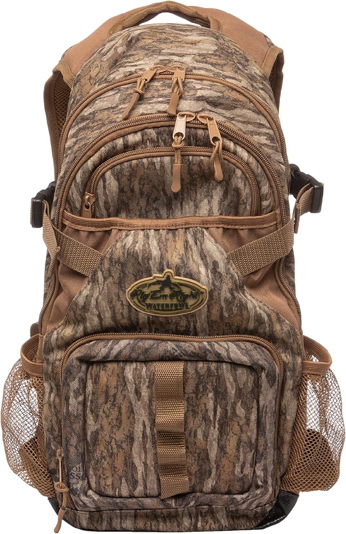Rig'Em Right Waterfowl Stump Jumper Duck Hunting Blind Backpack with Multi-Layered Padded Shoulder Straps and Back Support, Ammo pockets, Sunglasses Case and More (Mossy Oak Bottom Lands Camo)