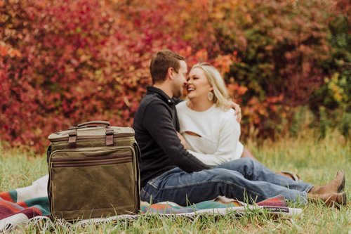 PICNIC TIME Somm - 12 Bottle Insulated Waxed Canvas Wine Bag with Rolling Cart, (Khaki Green with Brown Accents)